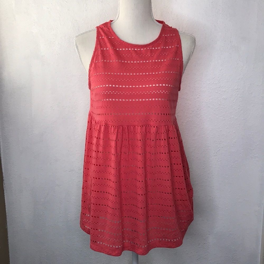 Anthropologie cutĀ outābabyā doll styleāblouse
